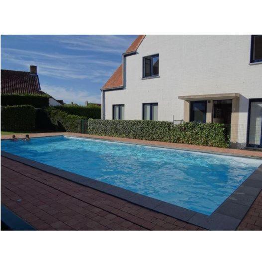 Appartement Met Zwembad In Neoportus Nieuwpoort Exterior foto